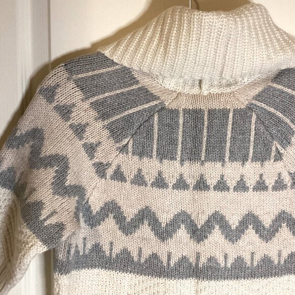 Old Navy Women's Short Sleeve Knit Cardigan Size M Shawl Neck Soft Cozy Warm - Picture 5 of 8